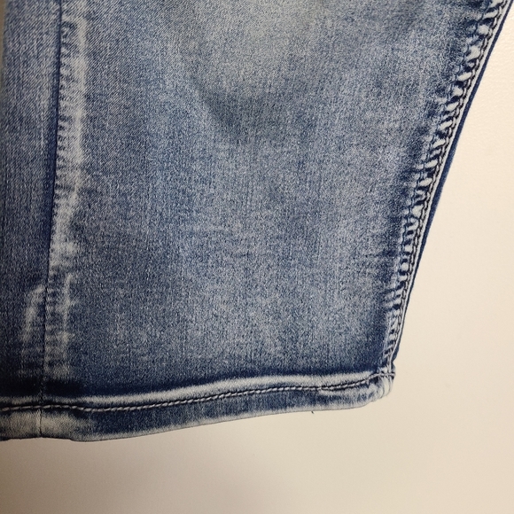 Hydraulic Crops Denim - Picture 4 of 10